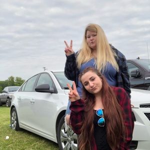 Meet your Posher, Alyssa